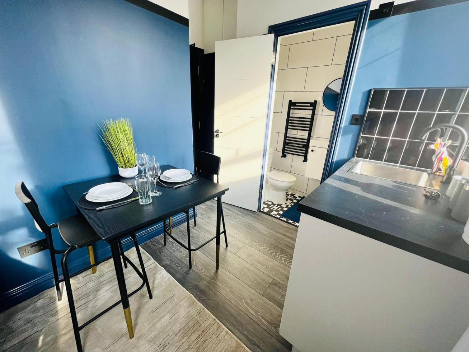 London 61 Central Studio, Ideal For Tourists High Recommend!!! Bagian luar foto