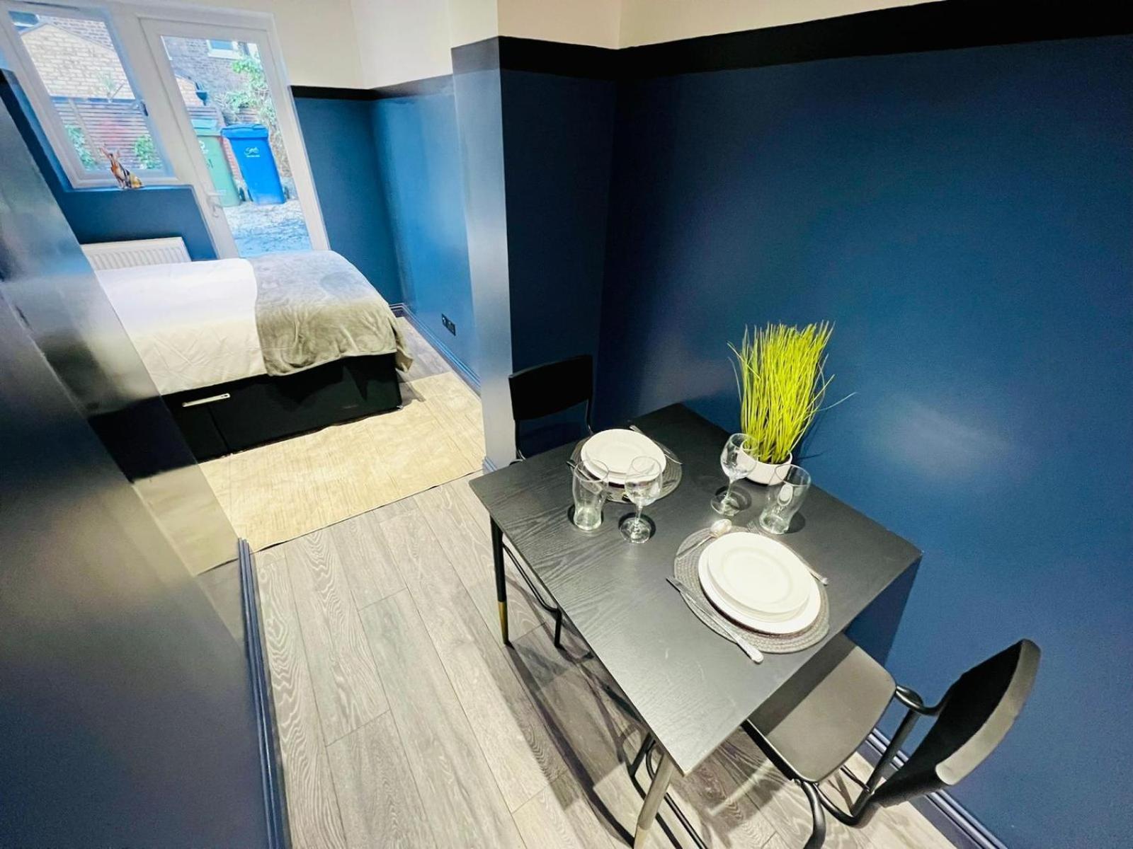 London 61 Central Studio, Ideal For Tourists High Recommend!!! Bagian luar foto