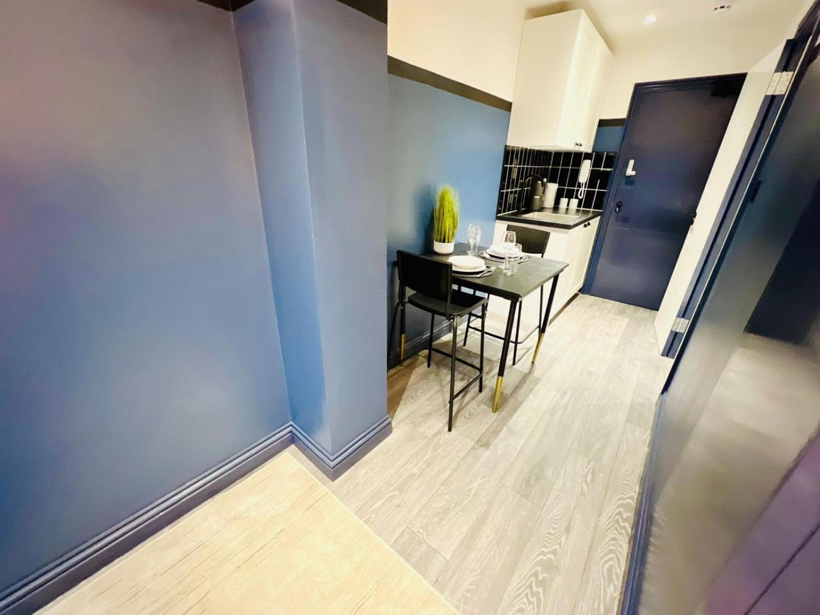 London 61 Central Studio, Ideal For Tourists High Recommend!!! Bagian luar foto