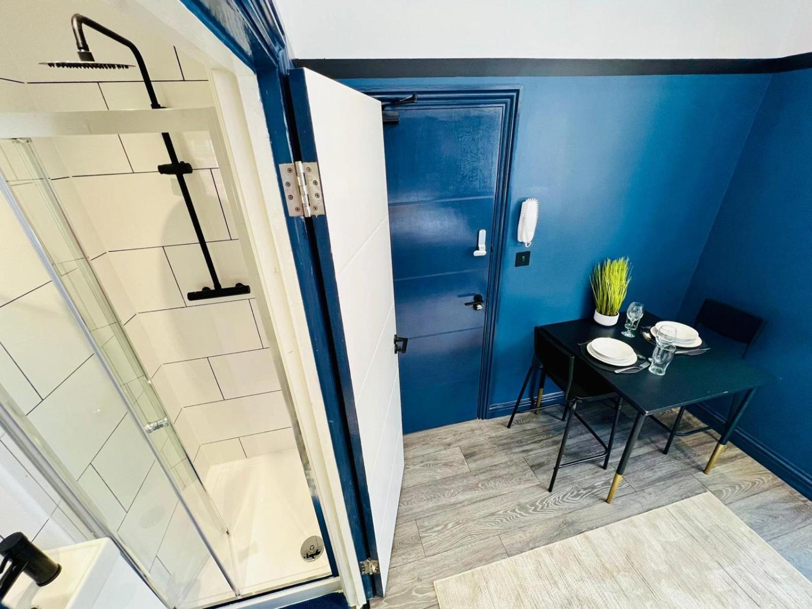 London 61 Central Studio, Ideal For Tourists High Recommend!!! Bagian luar foto